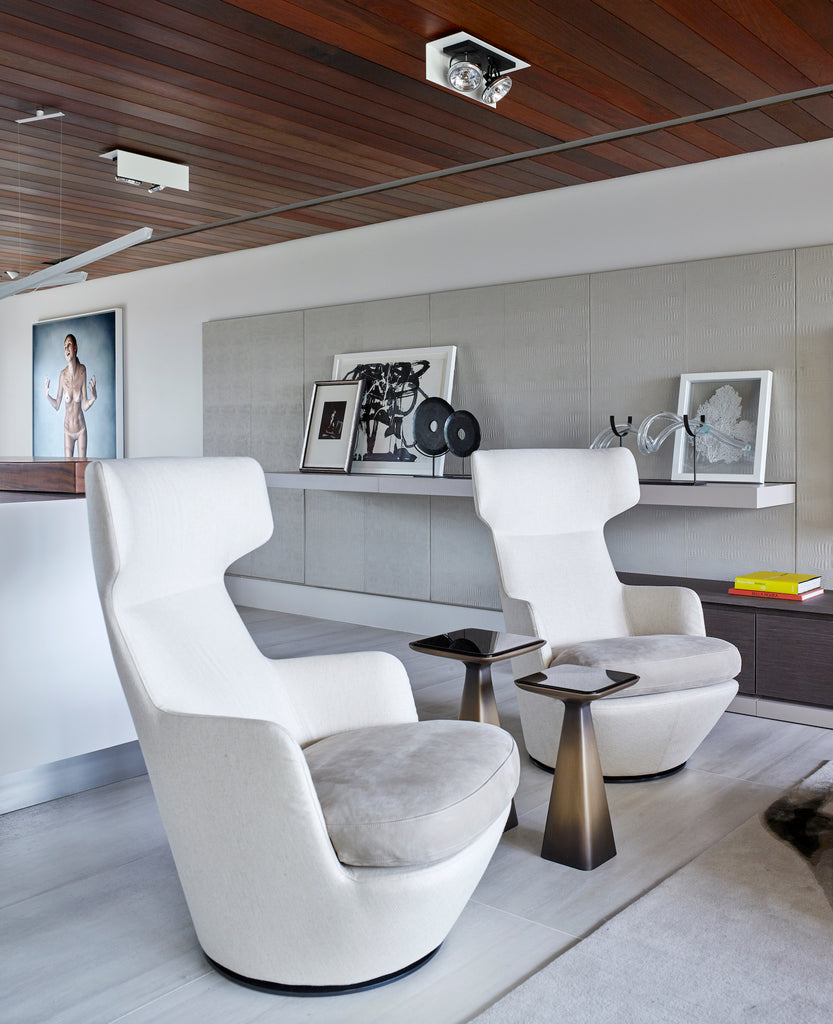 1950’s-Style Oceanside Miami Condo Transformed Into a Luxurious Modern Oasis